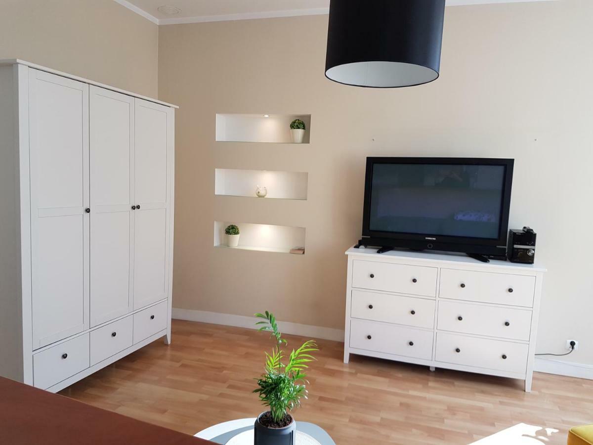 Apartamenty Lazurowy I Sloneczny Z Darmowym Parkingiem Strzezonym Еленя-Гура Экстерьер фото