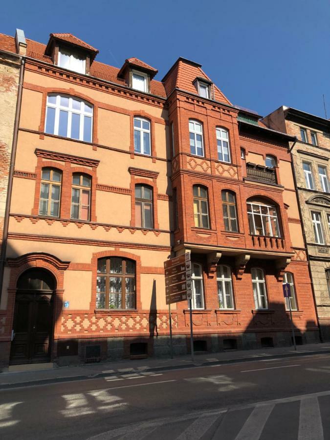 Apartamenty Lazurowy I Sloneczny Z Darmowym Parkingiem Strzezonym Еленя-Гура Экстерьер фото